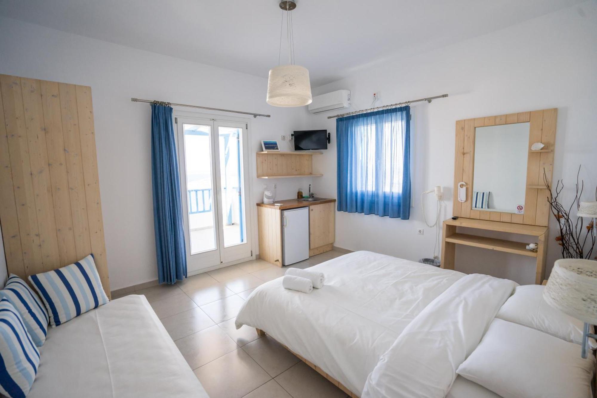 Meltemi Retreat Hotel Đảo Iraklia Ngoại thất bức ảnh